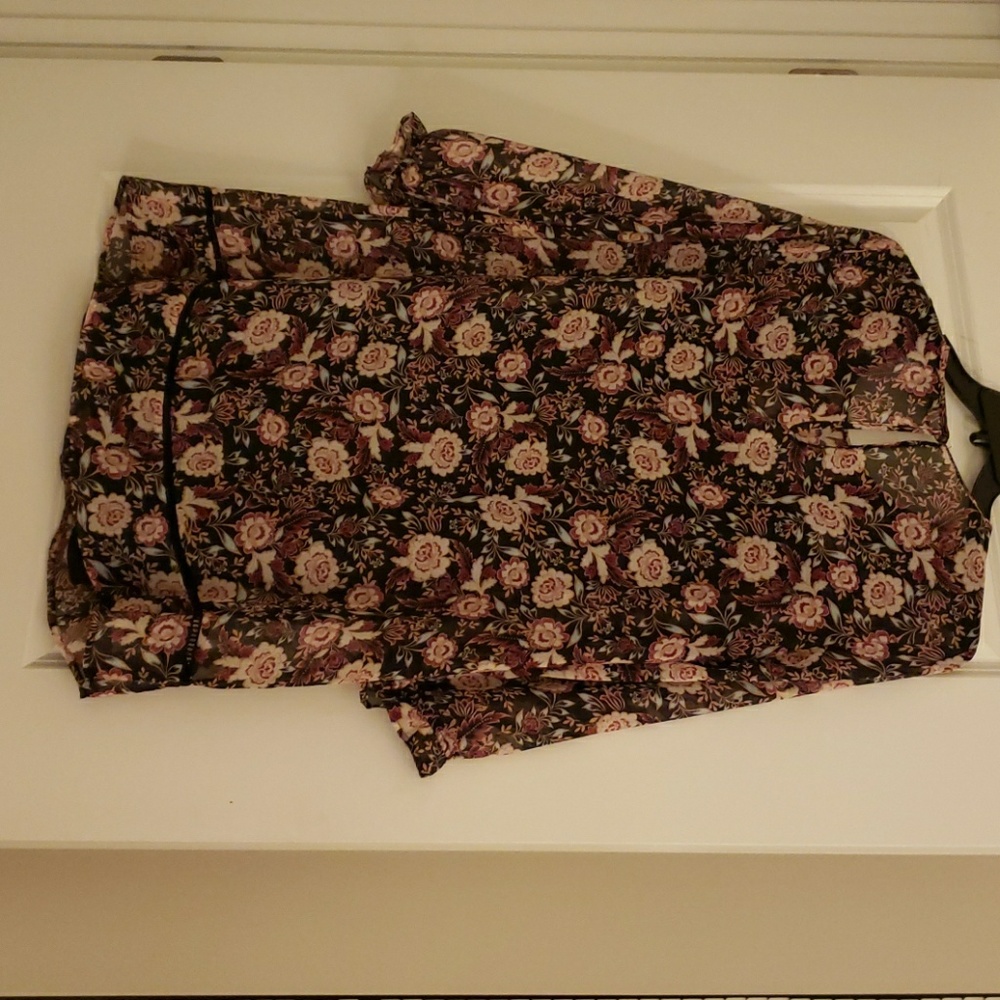Dress - Picture 4 of 4